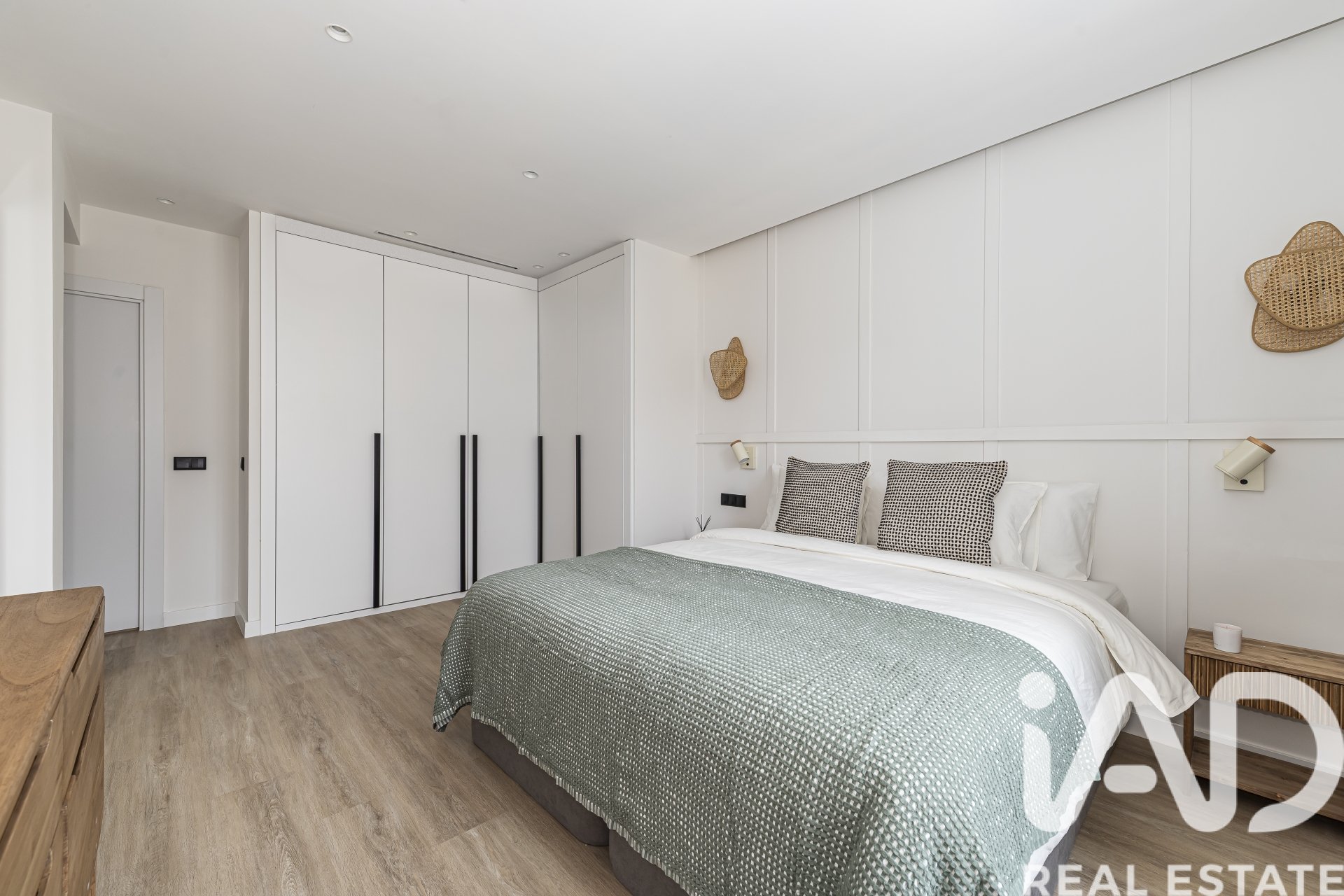 Apartment in Madrid, Spain 2 bedrooms, 113 sq.m. No. 172530