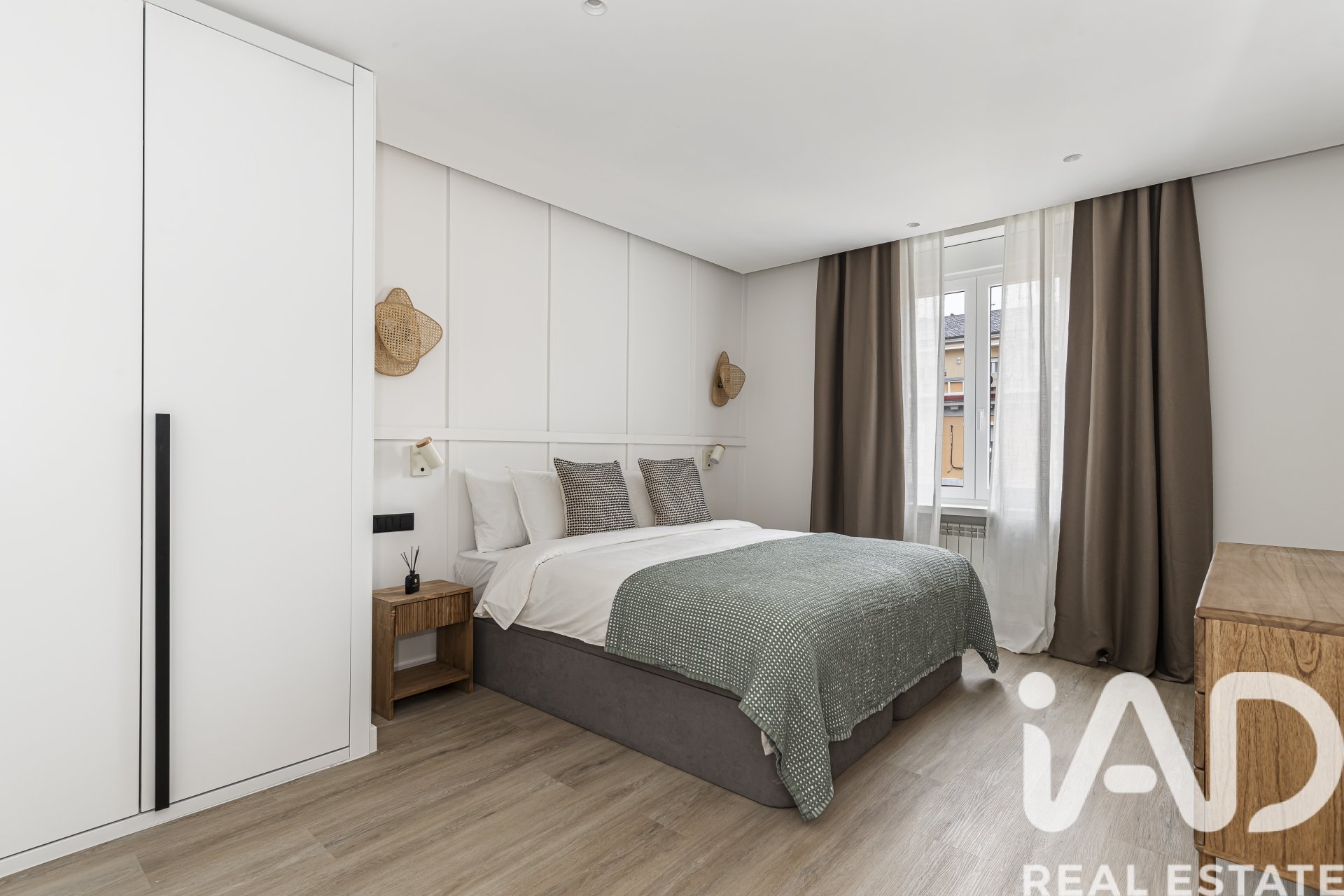 Apartment in Madrid, Spain 2 bedrooms, 113 sq.m. No. 172530