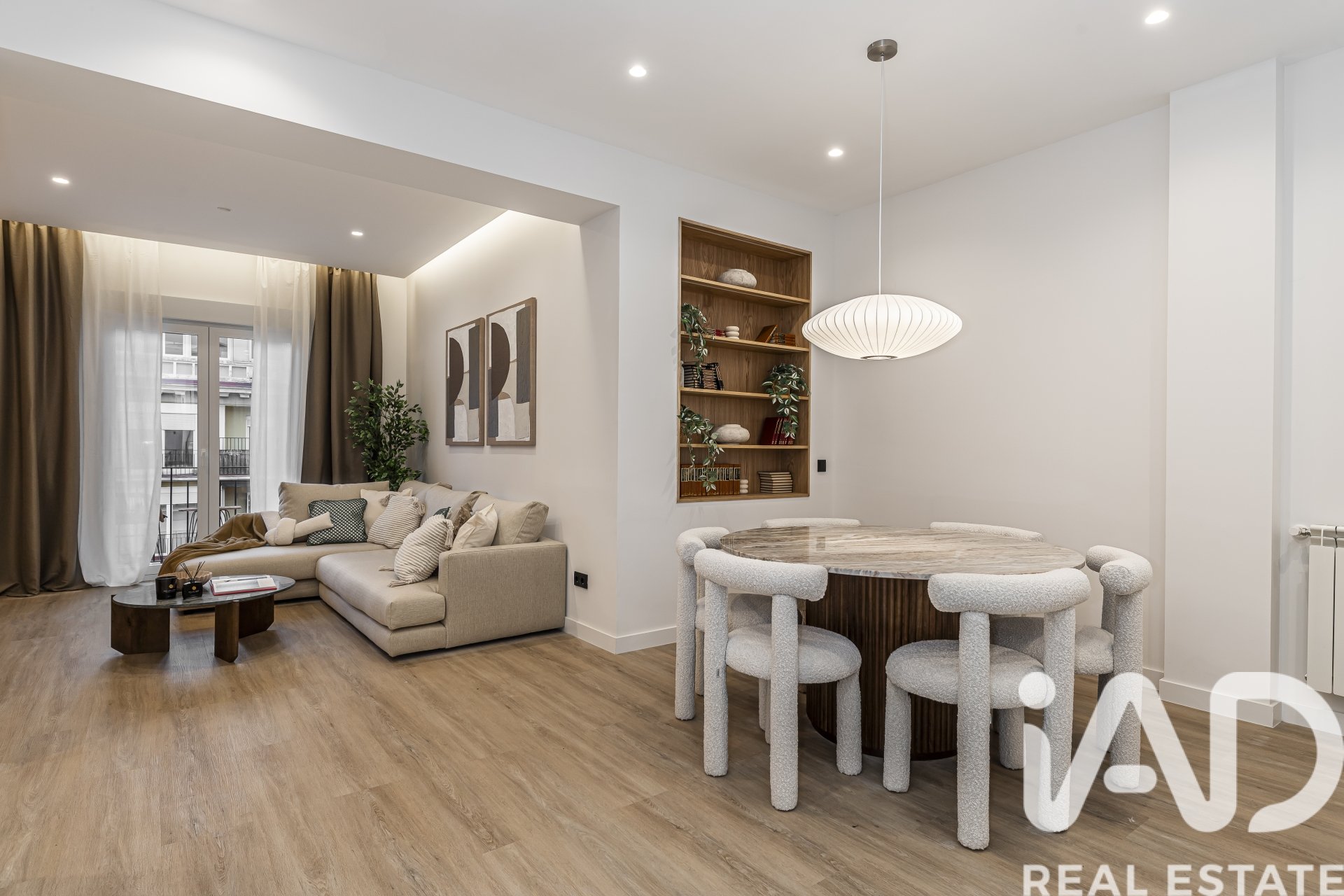 Apartment in Madrid, Spain 2 bedrooms, 113 sq.m. No. 172530