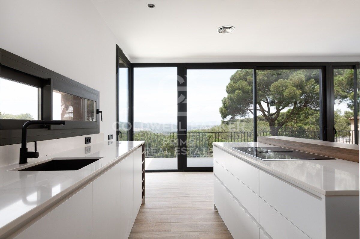 Сasa en Begur, Gerona, España 4 dormitorios, 282 m2 No. 160405