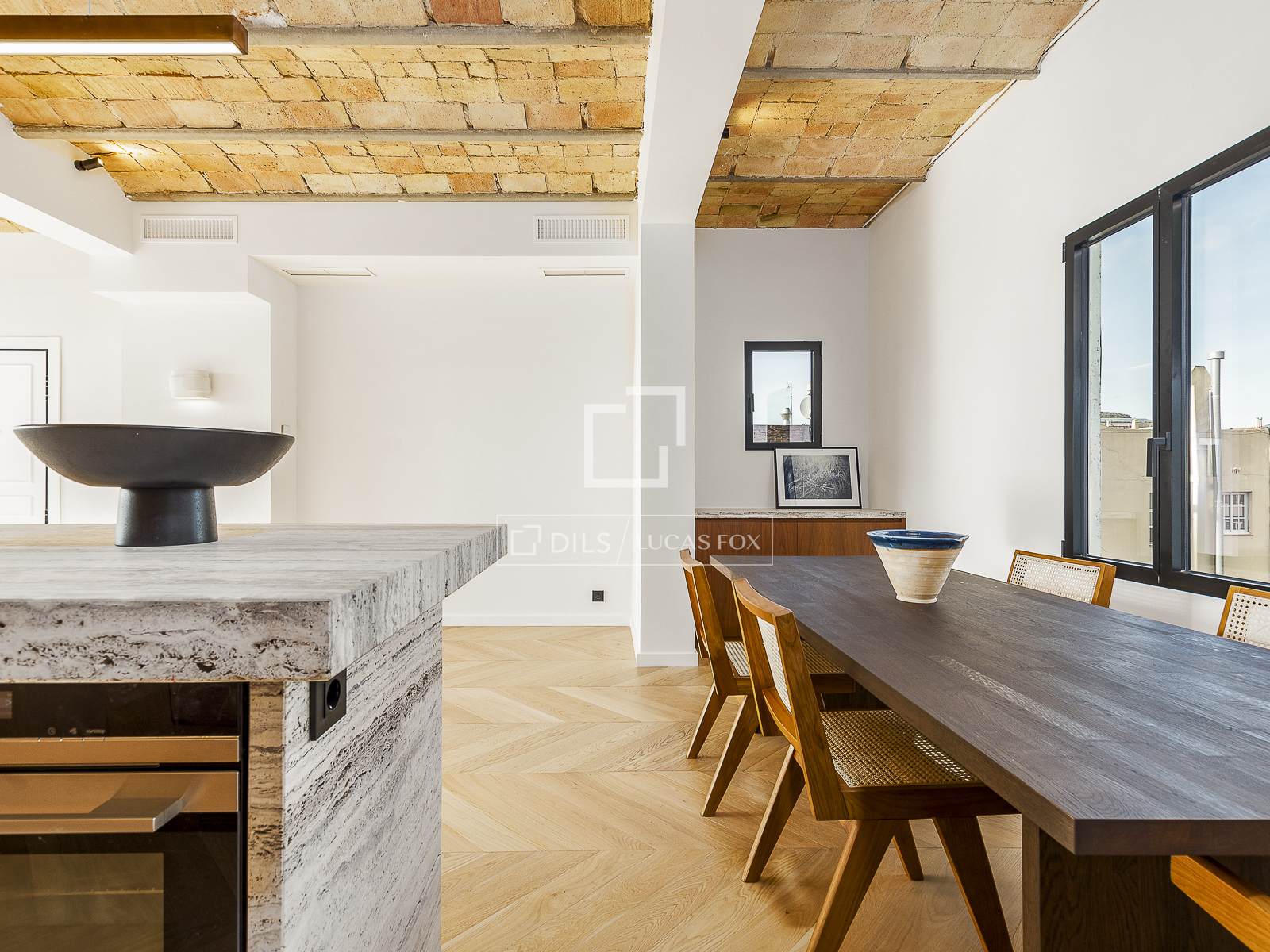 Kattohuoneisto Barcelona, Espanja 4 makuuhuonetta, 186 m2 No. 150403