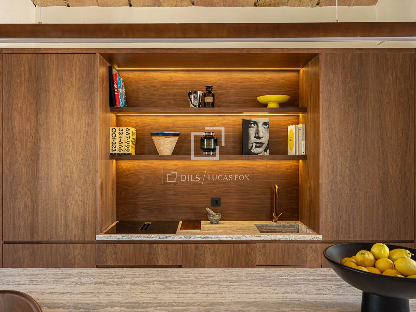 Kattohuoneisto Barcelona, Espanja 4 makuuhuonetta, 186 m2 No. 150403