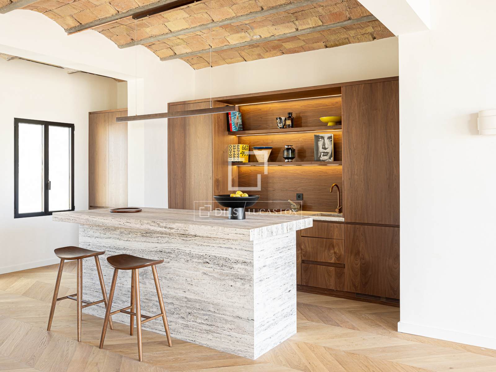 Kattohuoneisto Barcelona, Espanja 4 makuuhuonetta, 186 m2 No. 150403