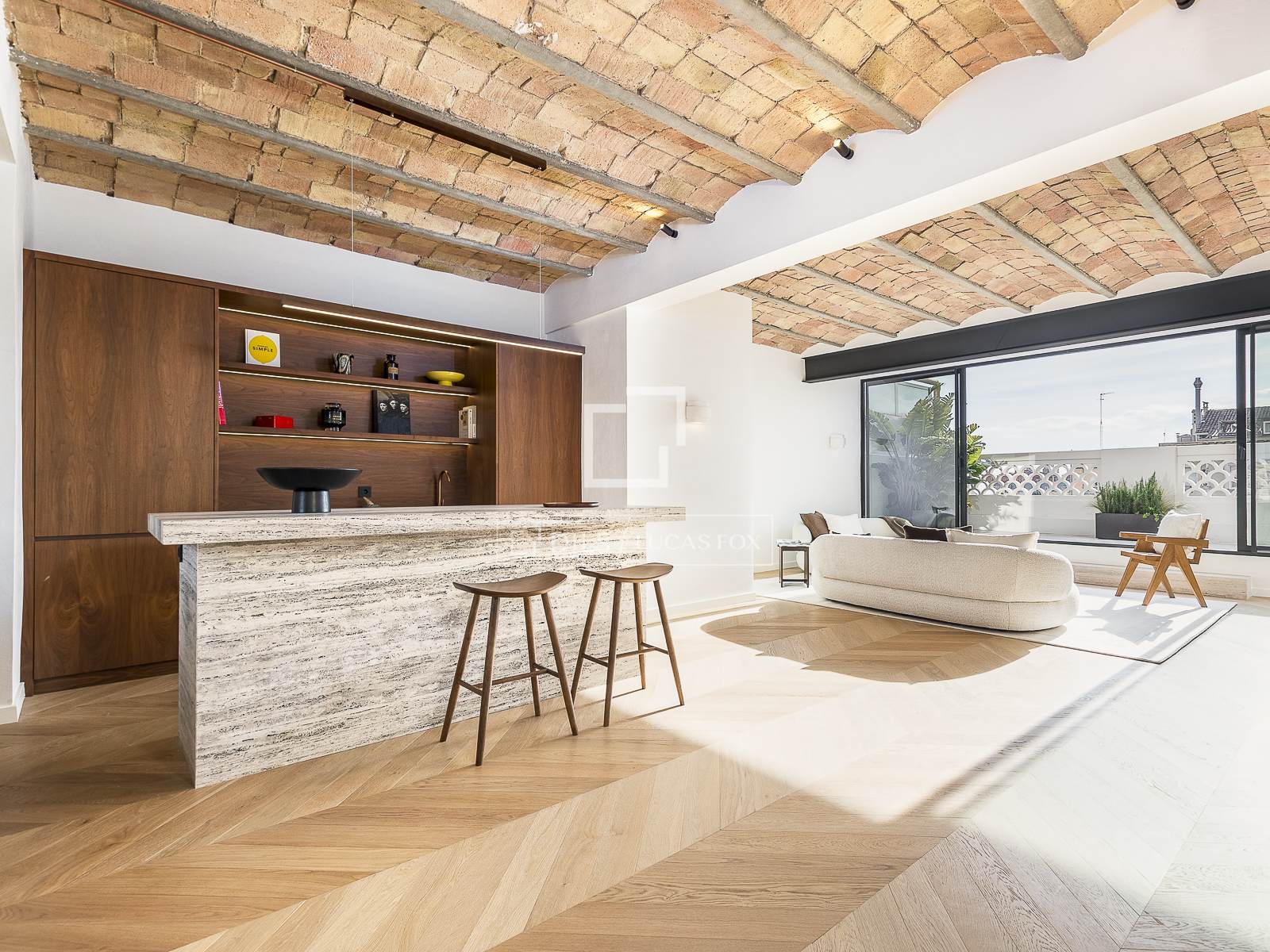 Kattohuoneisto Barcelona, Espanja 4 makuuhuonetta, 186 m2 No. 150403