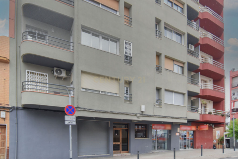 Lägenhet i Mataro, Barcelona, Spanien 2 sovrum, 80 kvm. Nr. 195285