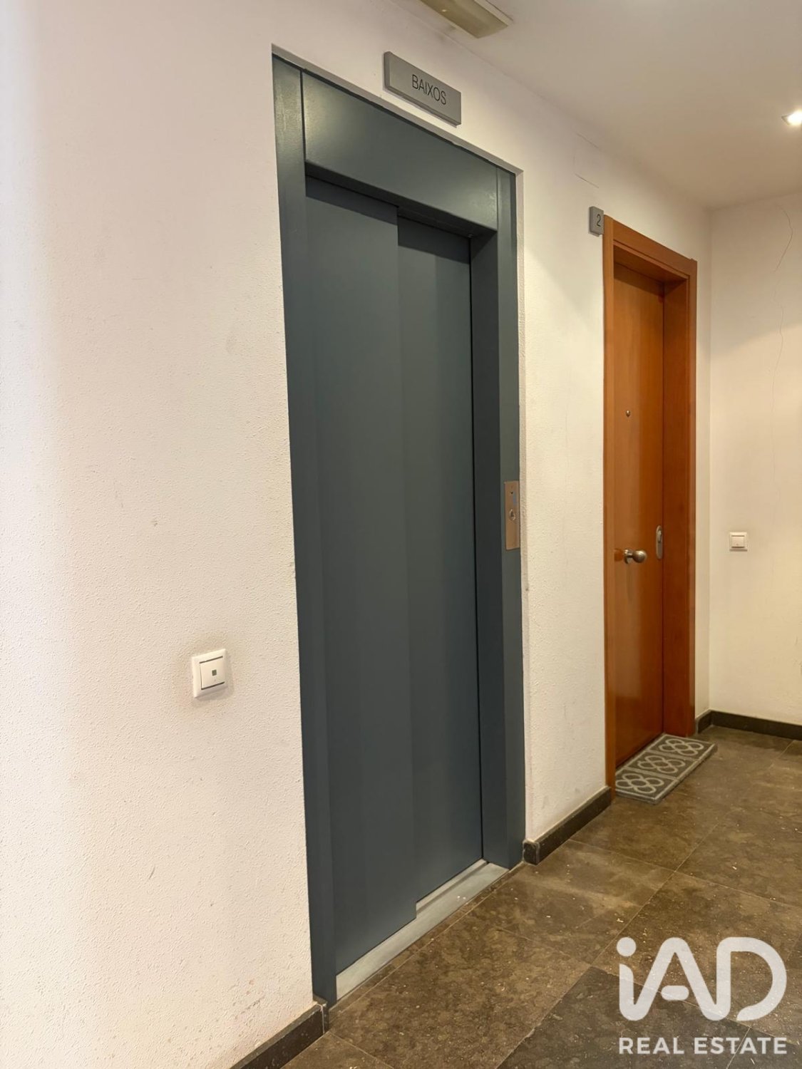 Duplex à Terrassa, Barcelona, Espagne 2 chambres, 95 m2 No. 196542