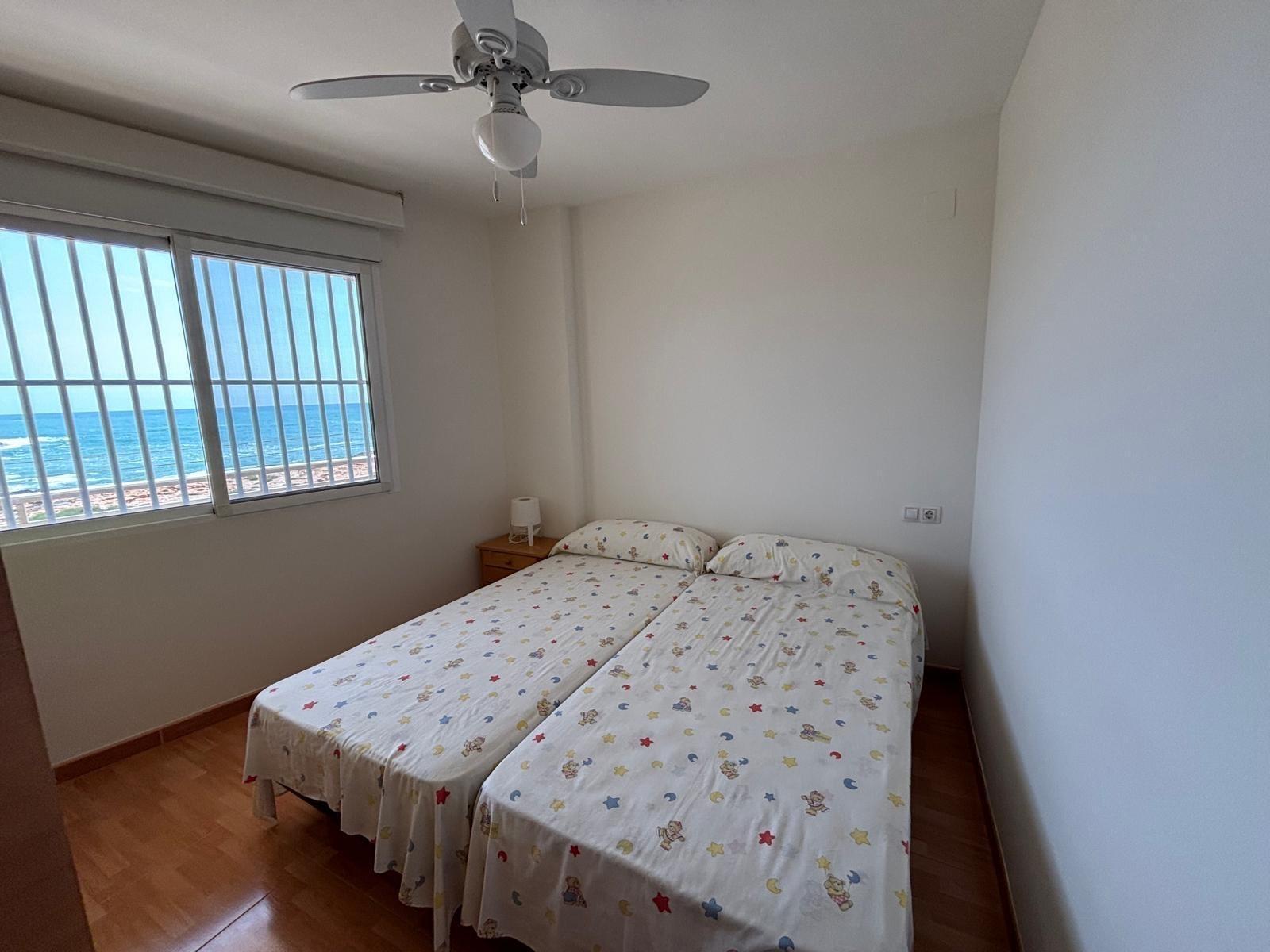Apartment in Torrevieja, Alicante, Spain 3 bedrooms, 88 sq.m. No. 167702