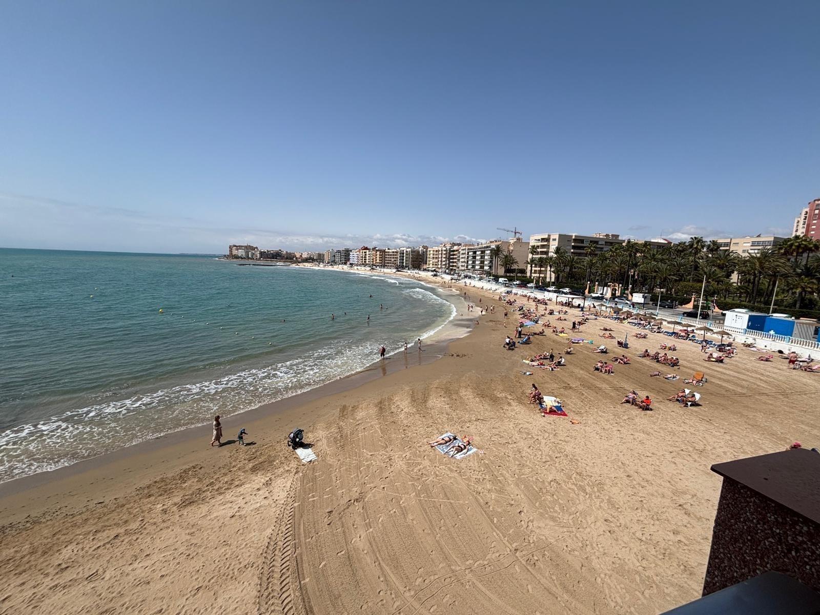 Apartment in Torrevieja, Alicante, Spain 3 bedrooms, 88 sq.m. No. 167702