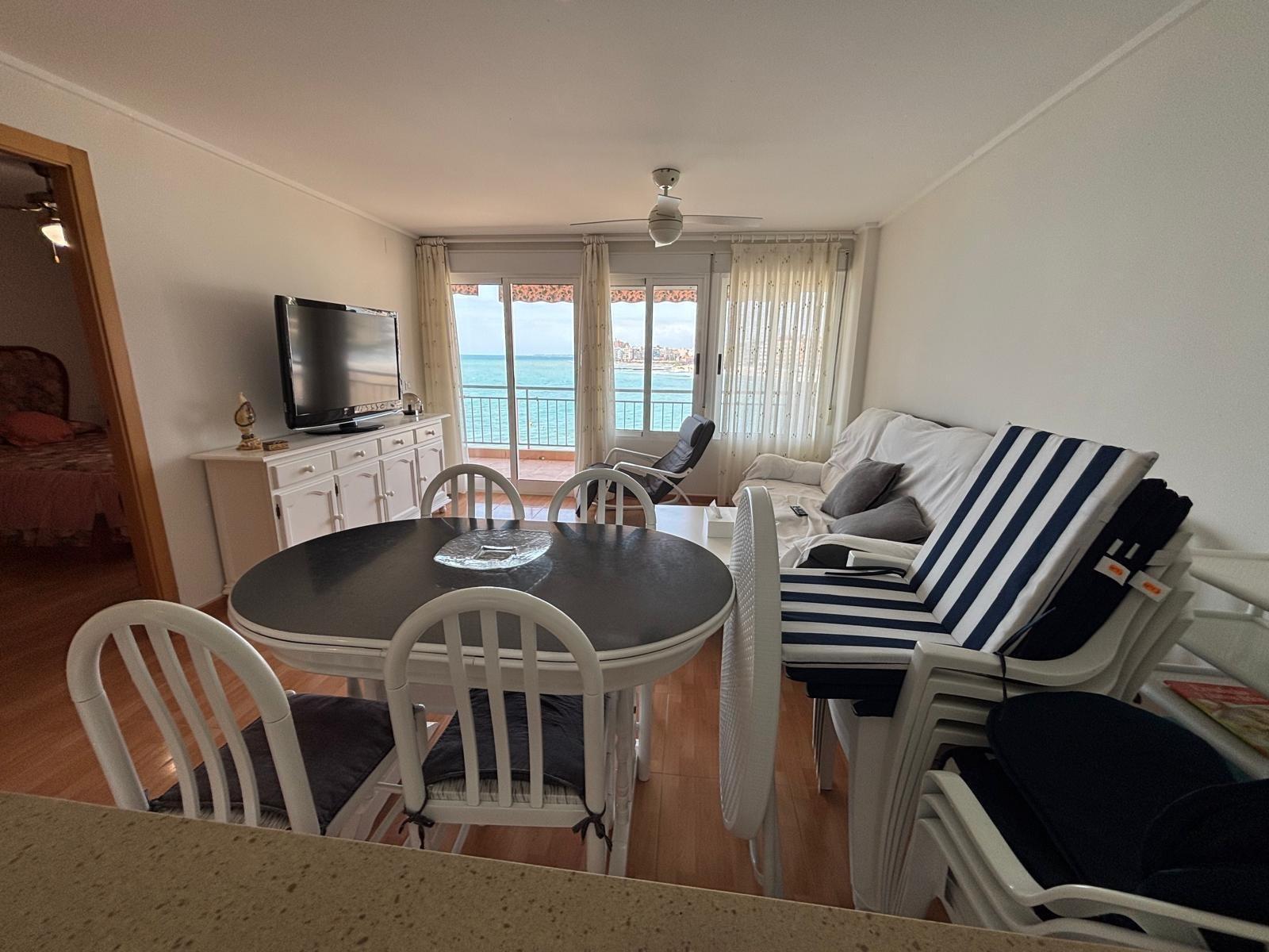 Apartment in Torrevieja, Alicante, Spain 3 bedrooms, 88 sq.m. No. 167702
