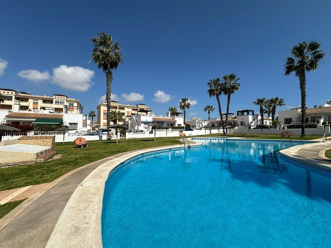 Dzīvoklis Alicante, Spānijā 2 istabas, 84 m2 Nr. 167701