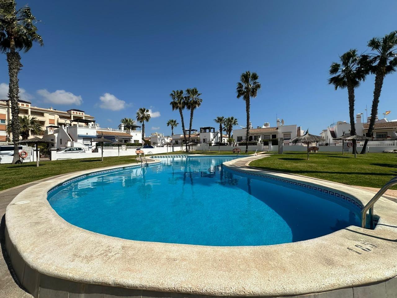 Dzīvoklis Alicante, Spānijā 2 istabas, 84 m2 Nr. 167701