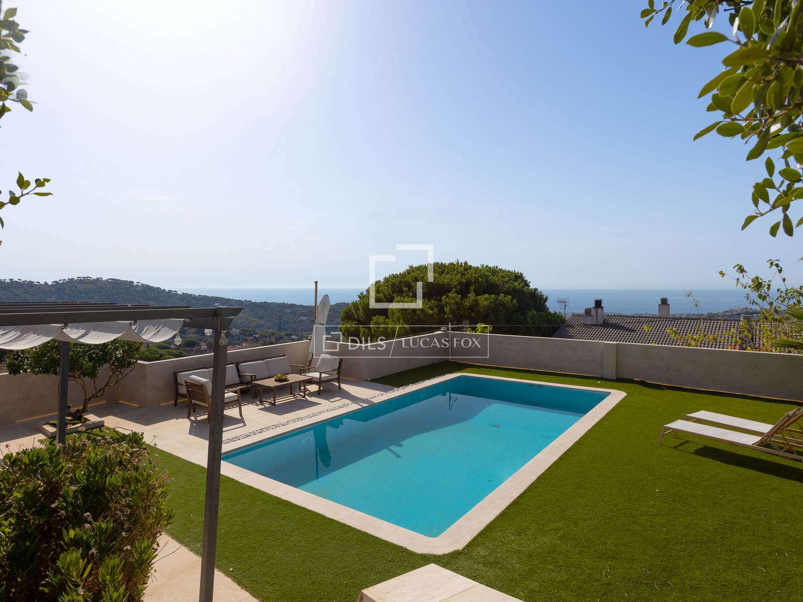 Villa a Alella, Barcelona, Spagna 3 camere da letto, 262 mq. N° 196223