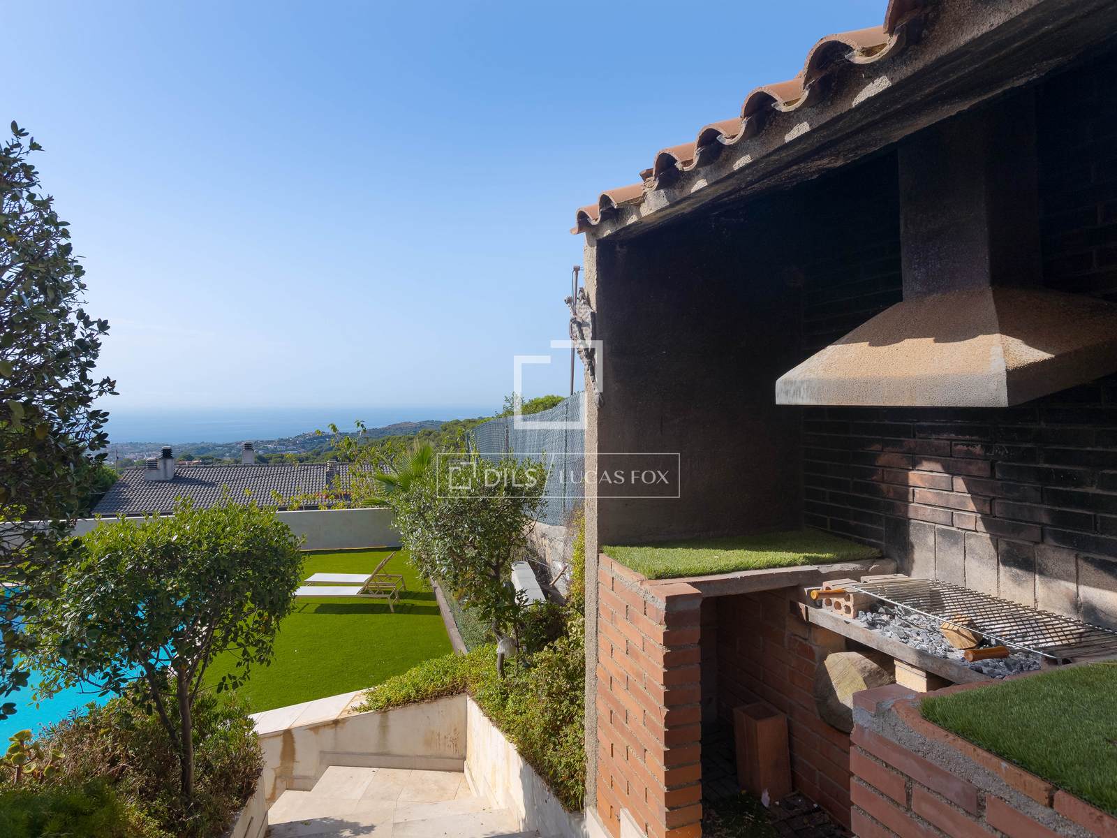 Villa a Alella, Barcelona, Spagna 3 camere da letto, 262 mq. N° 196223