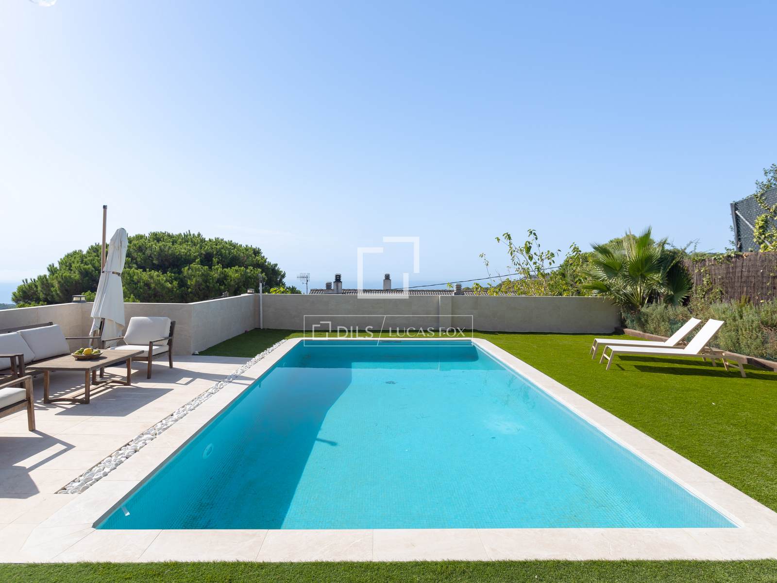 Villa a Alella, Barcelona, Spagna 3 camere da letto, 262 mq. N° 196223