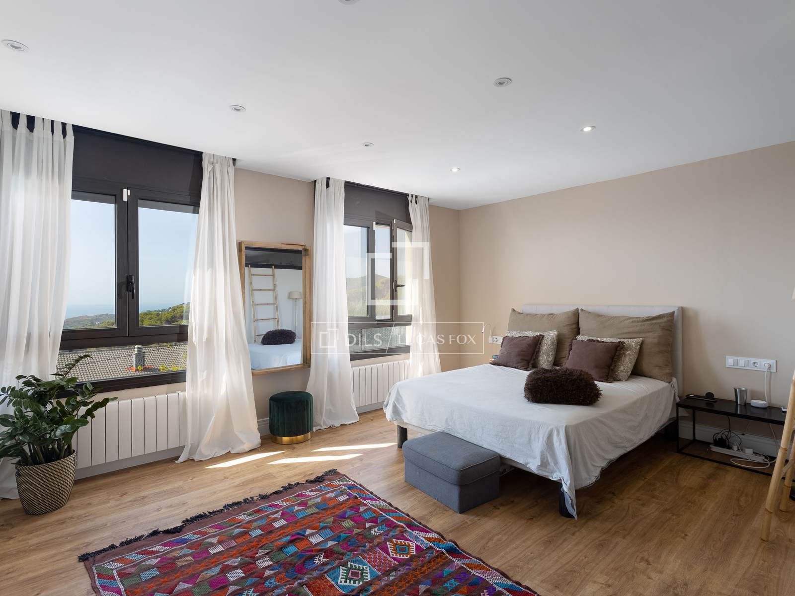 Villa a Alella, Barcelona, Spagna 3 camere da letto, 262 mq. N° 196223