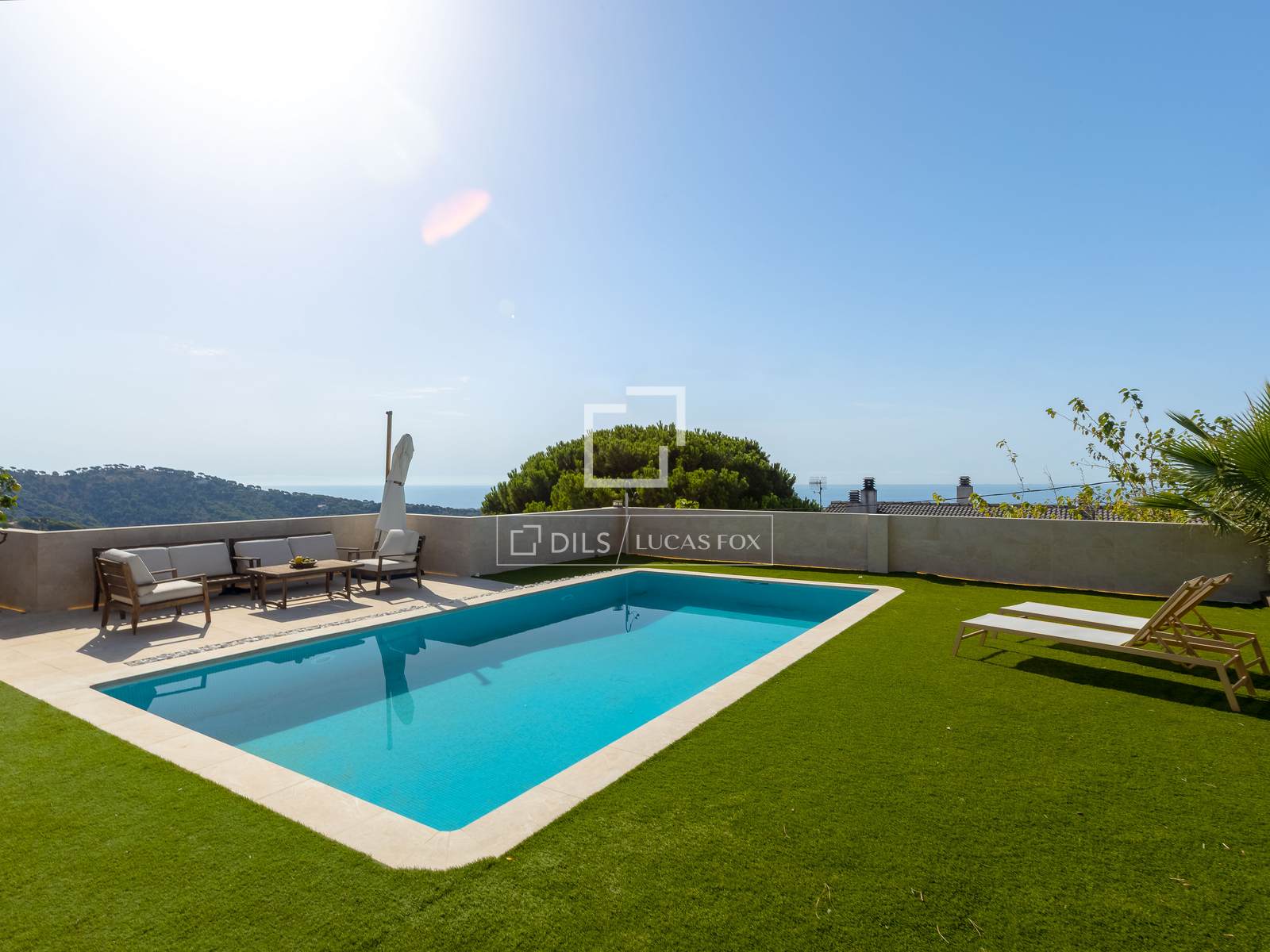 Villa a Alella, Barcelona, Spagna 3 camere da letto, 262 mq. N° 196223