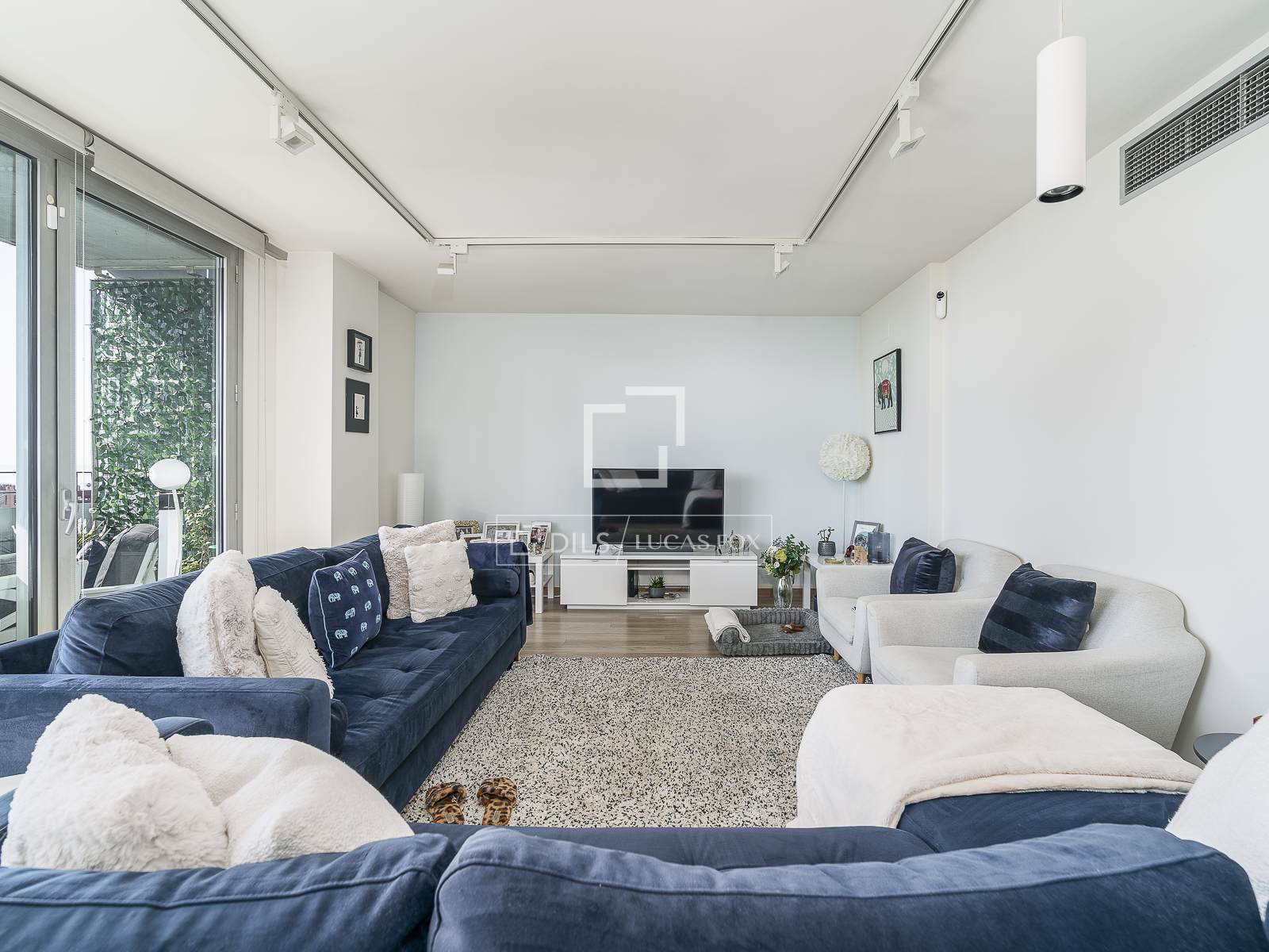 Apartment à Barcelona, Espagne 2 chambres, 105 m2 No. 196224