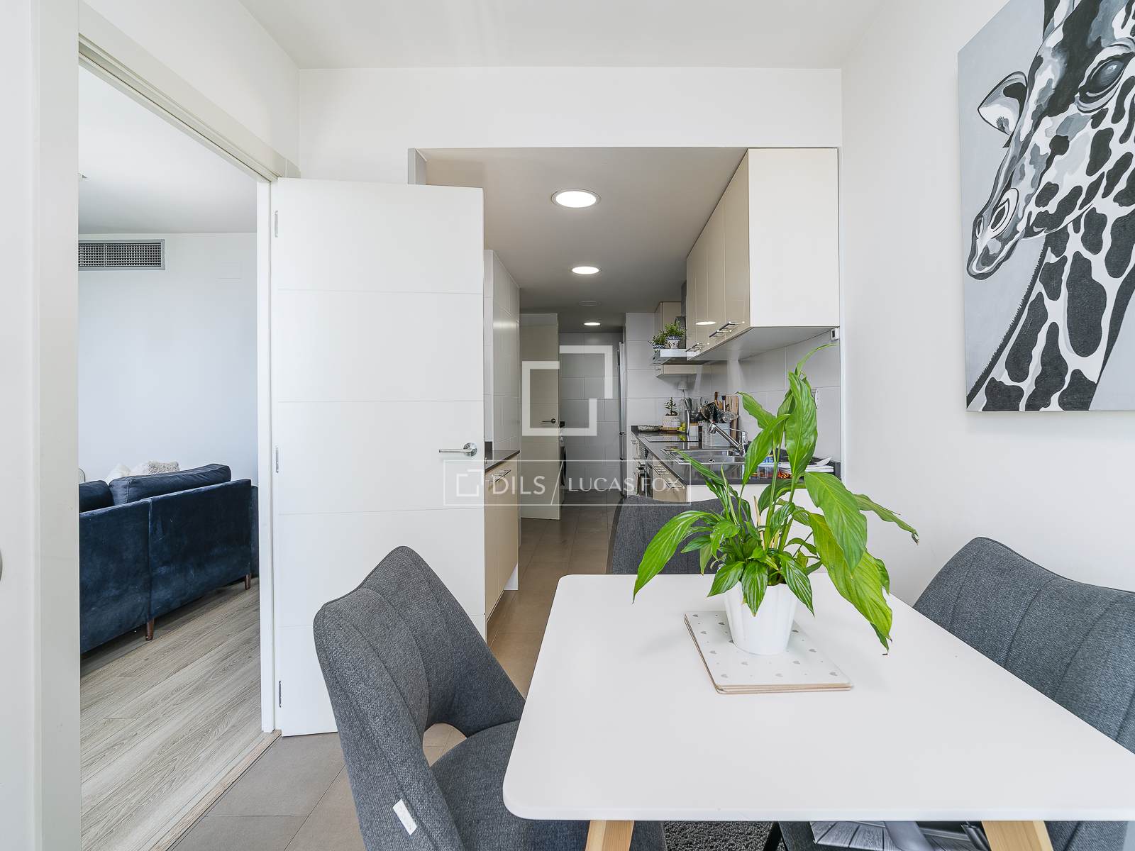 Apartment à Barcelona, Espagne 2 chambres, 105 m2 No. 196224