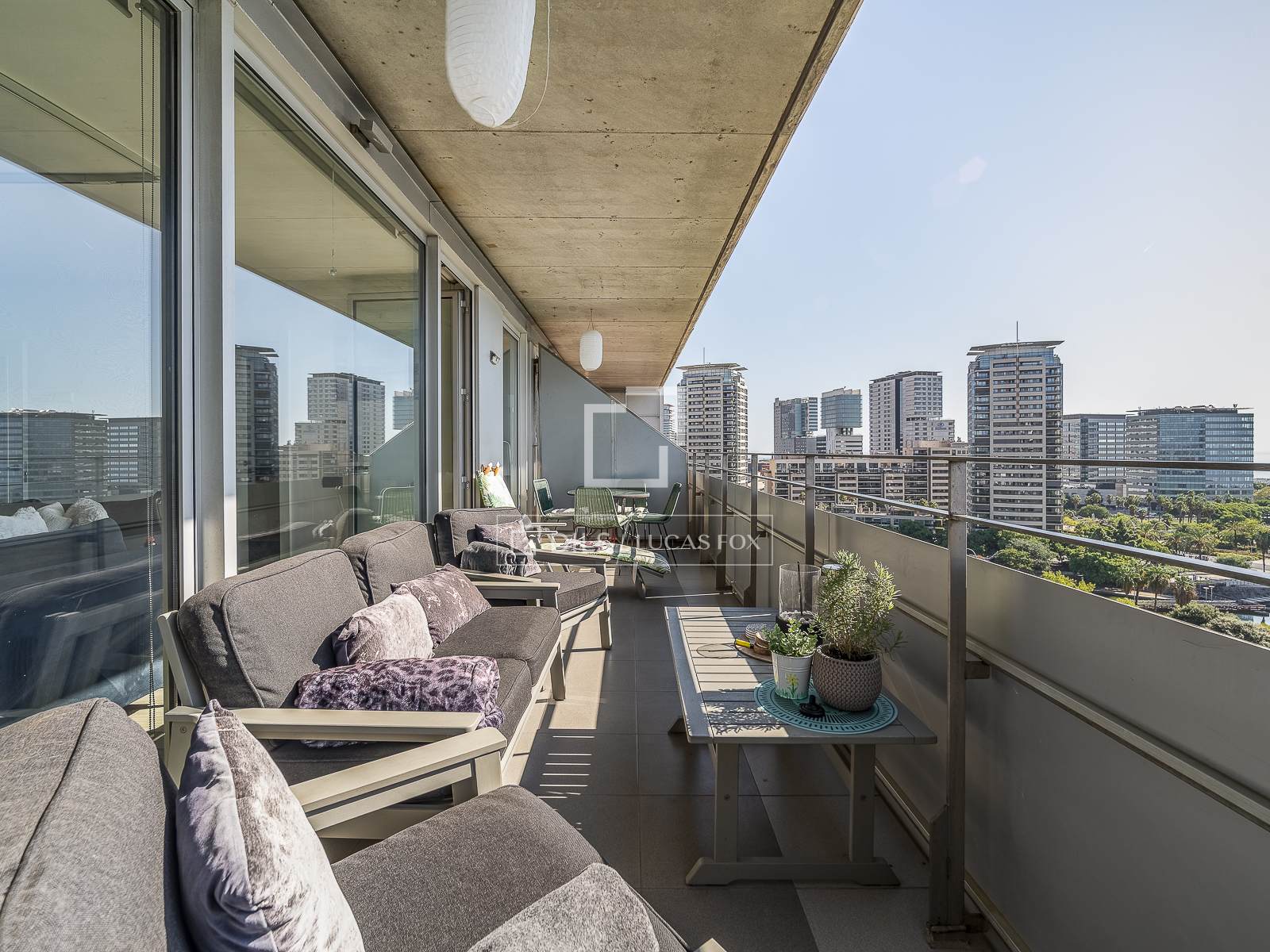 Apartment à Barcelona, Espagne 2 chambres, 105 m2 No. 196224