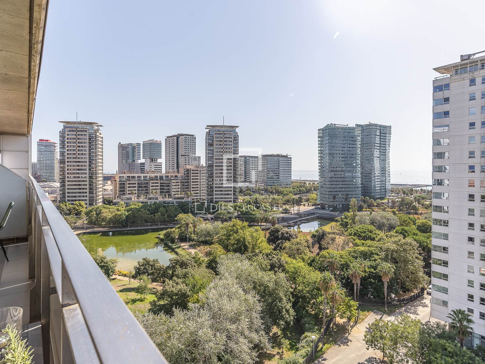 Apartment à Barcelona, Espagne 2 chambres, 105 m2 No. 196224