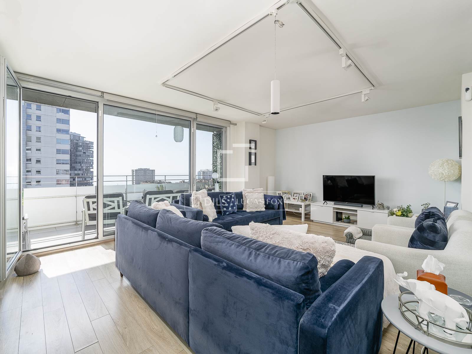 Apartment à Barcelona, Espagne 2 chambres, 105 m2 No. 196224