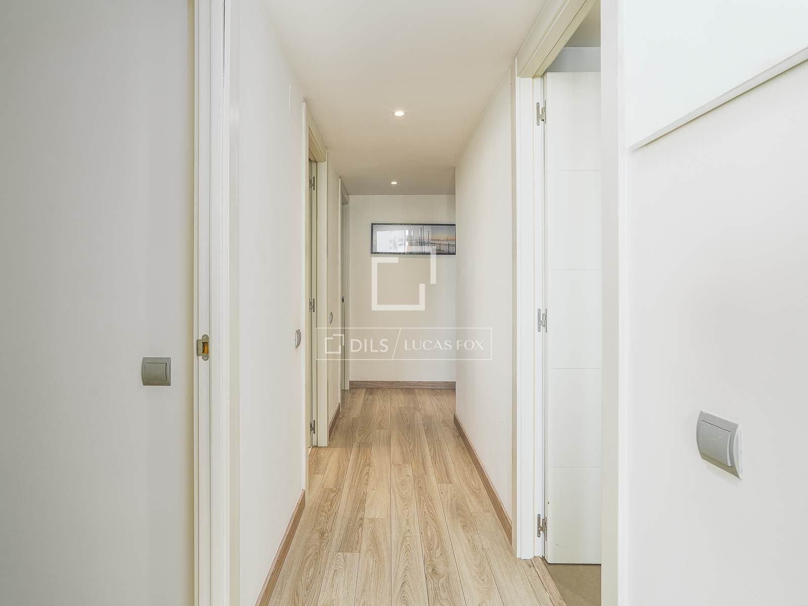 Apartment à Barcelona, Espagne 2 chambres, 105 m2 No. 196224
