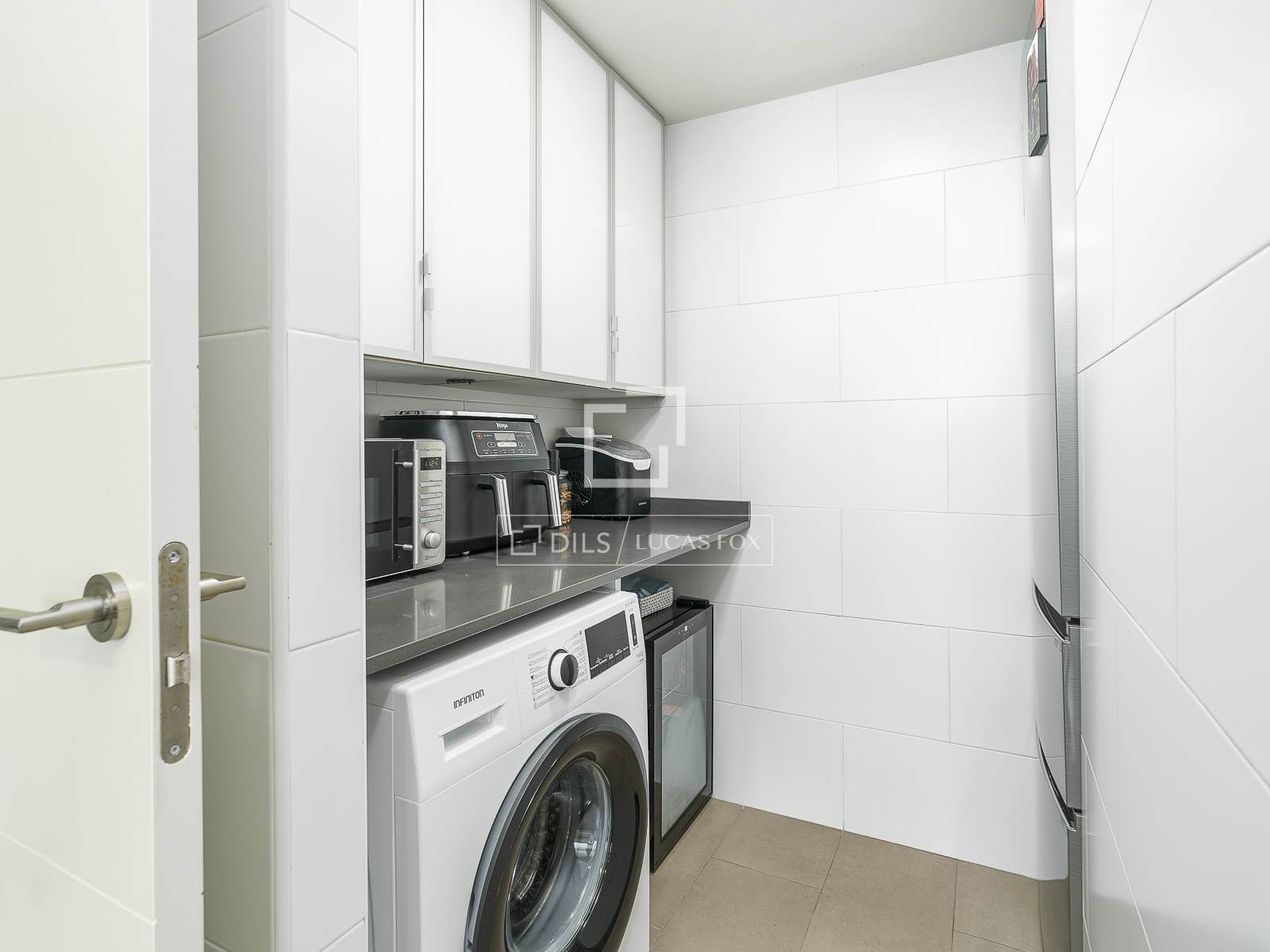 Apartment à Barcelona, Espagne 2 chambres, 105 m2 No. 196224