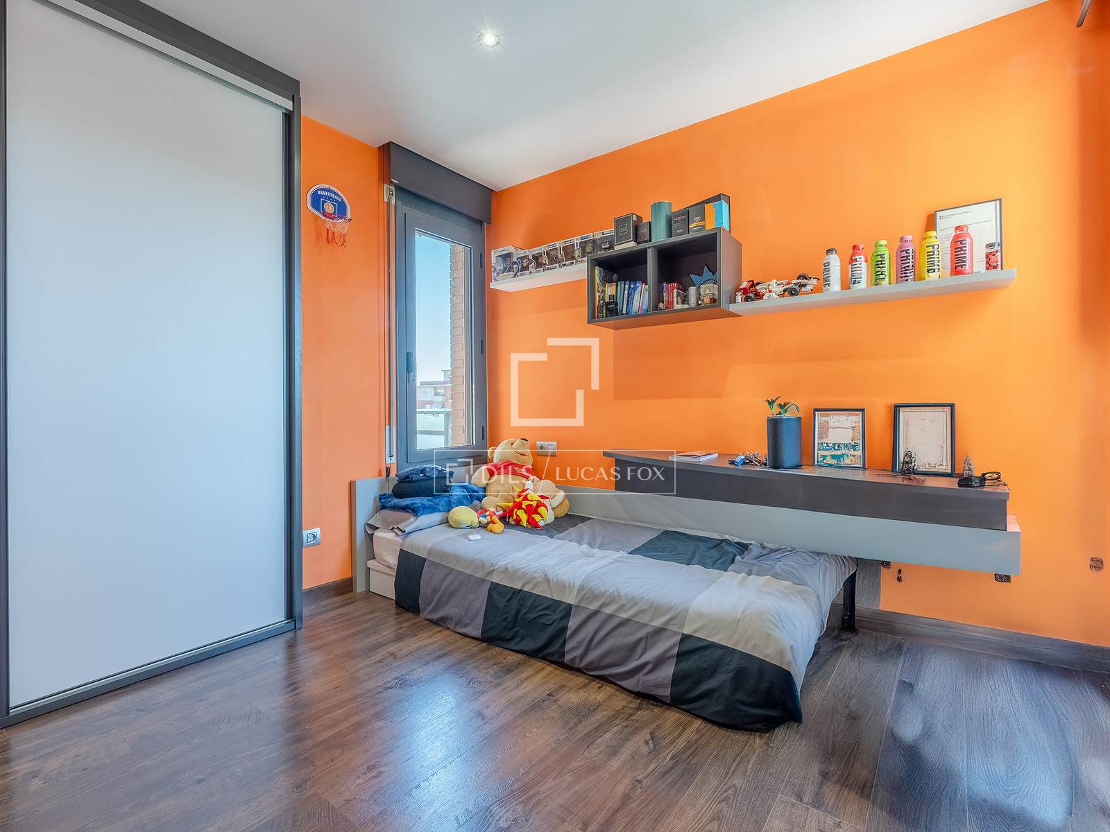 Dzīvoklis Sant Just Desvern, Barcelona, Spānijā 2 istabas, 88 m2 Nr. 196228
