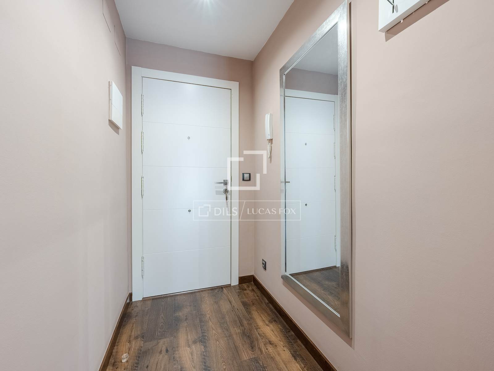Dzīvoklis Sant Just Desvern, Barcelona, Spānijā 2 istabas, 88 m2 Nr. 196228