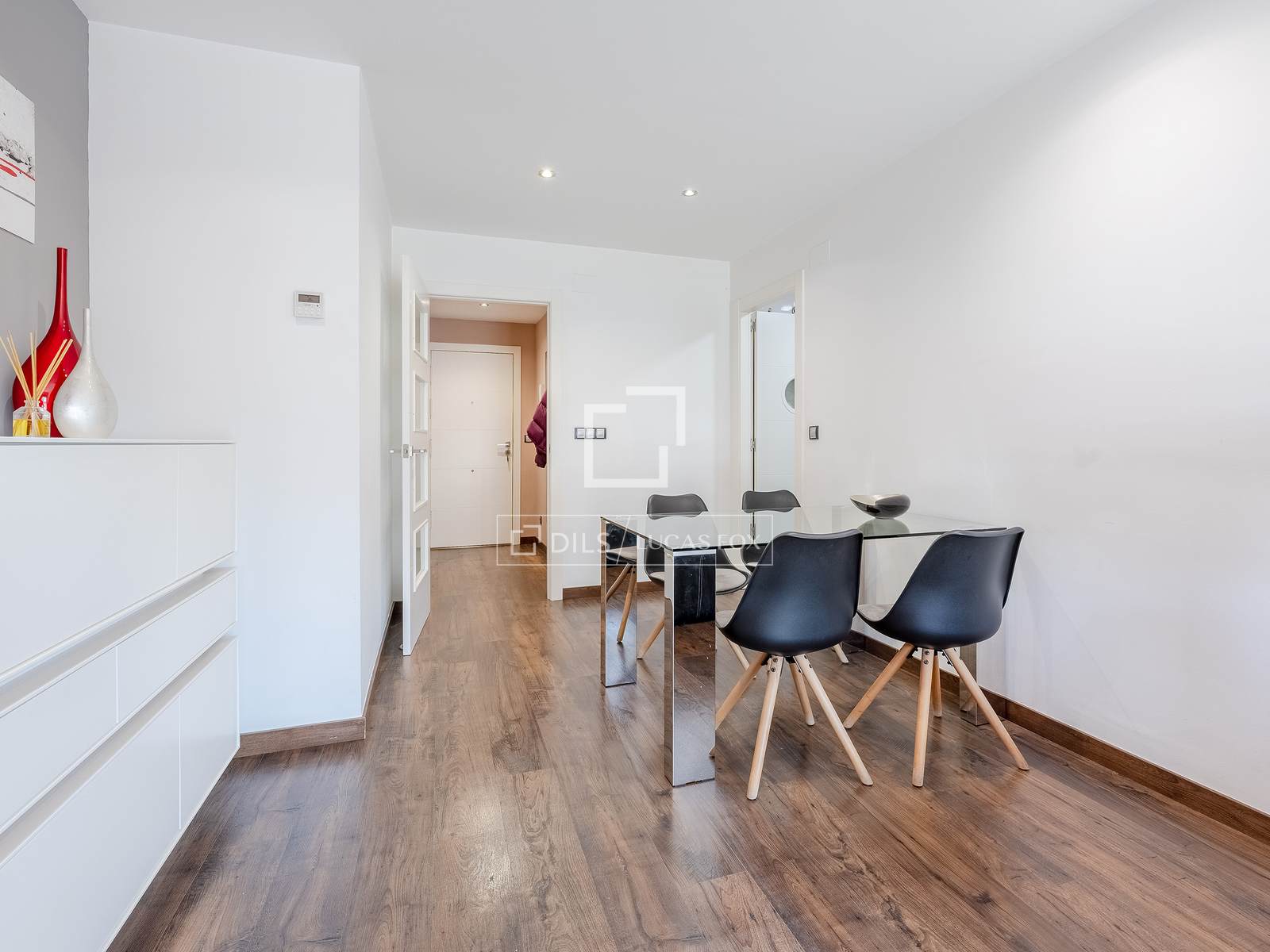 Dzīvoklis Sant Just Desvern, Barcelona, Spānijā 2 istabas, 88 m2 Nr. 196228