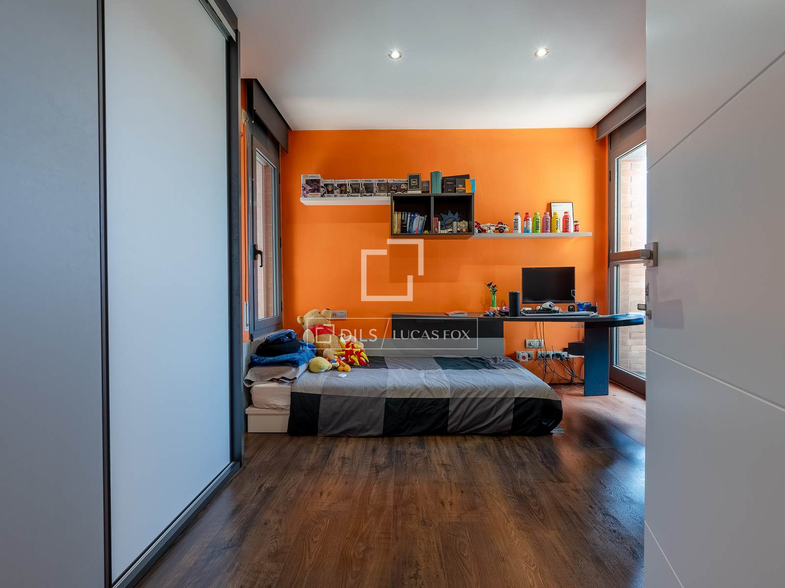 Dzīvoklis Sant Just Desvern, Barcelona, Spānijā 2 istabas, 88 m2 Nr. 196228