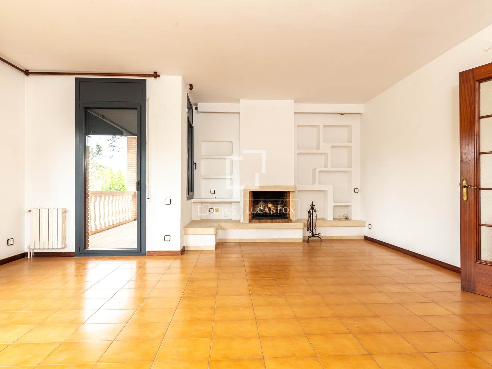 Villa à Sant Cugat Del Valles, Barcelona, Espagne 6 chambres, 321 m2 No. 196226