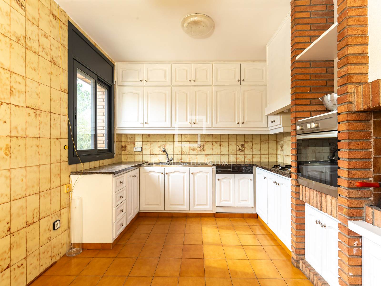 Villa à Sant Cugat Del Valles, Barcelona, Espagne 6 chambres, 321 m2 No. 196226