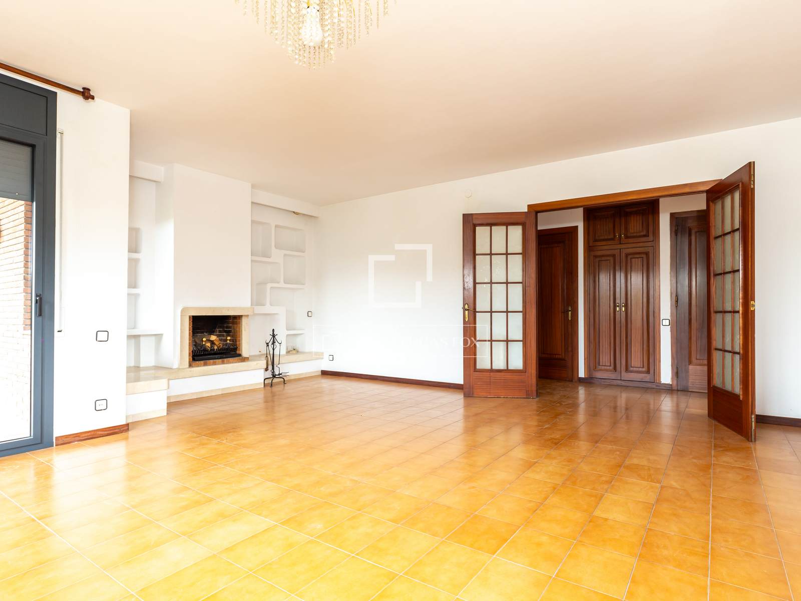 Villa à Sant Cugat Del Valles, Barcelona, Espagne 6 chambres, 321 m2 No. 196226