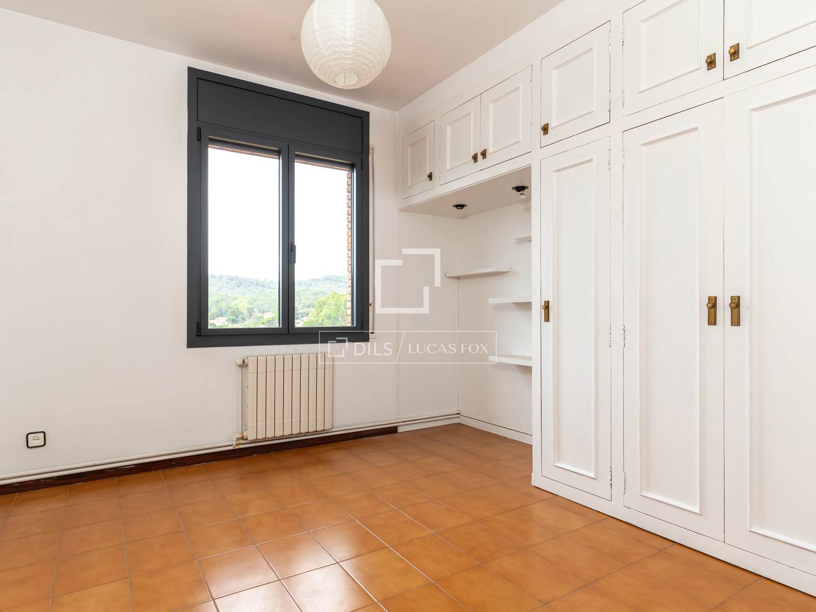 Villa à Sant Cugat Del Valles, Barcelona, Espagne 6 chambres, 321 m2 No. 196226