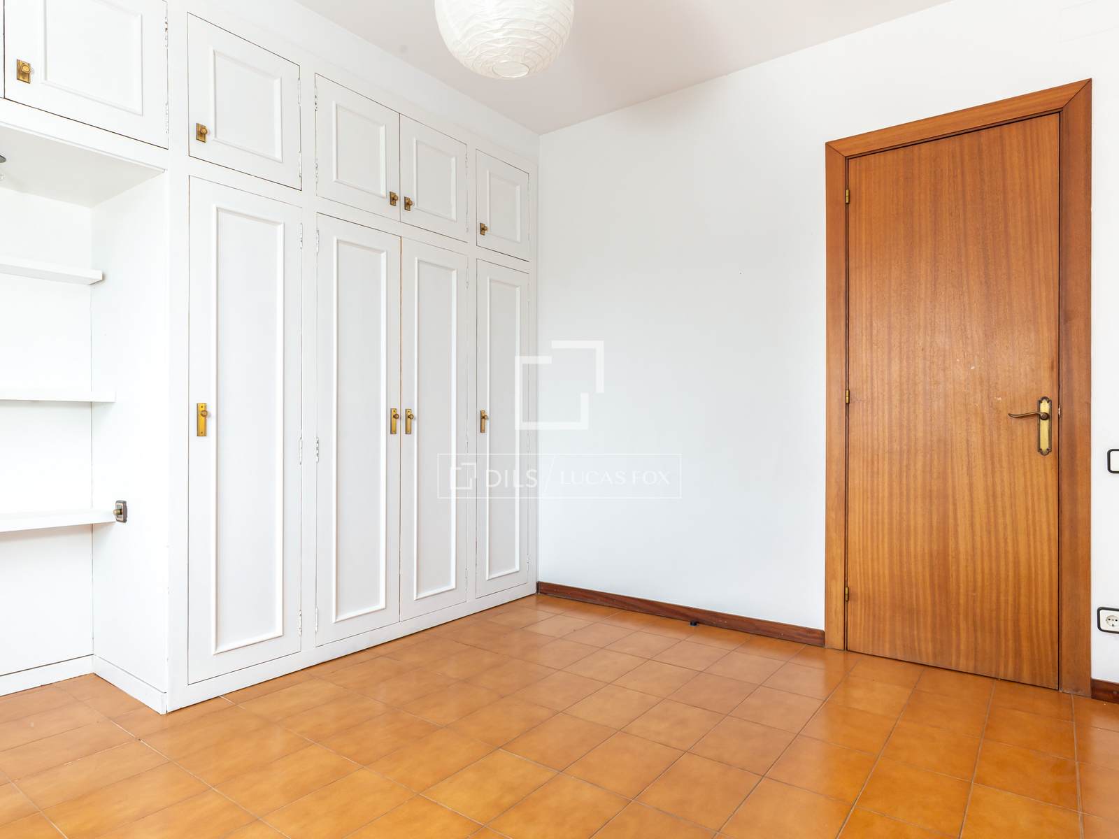 Villa à Sant Cugat Del Valles, Barcelona, Espagne 6 chambres, 321 m2 No. 196226