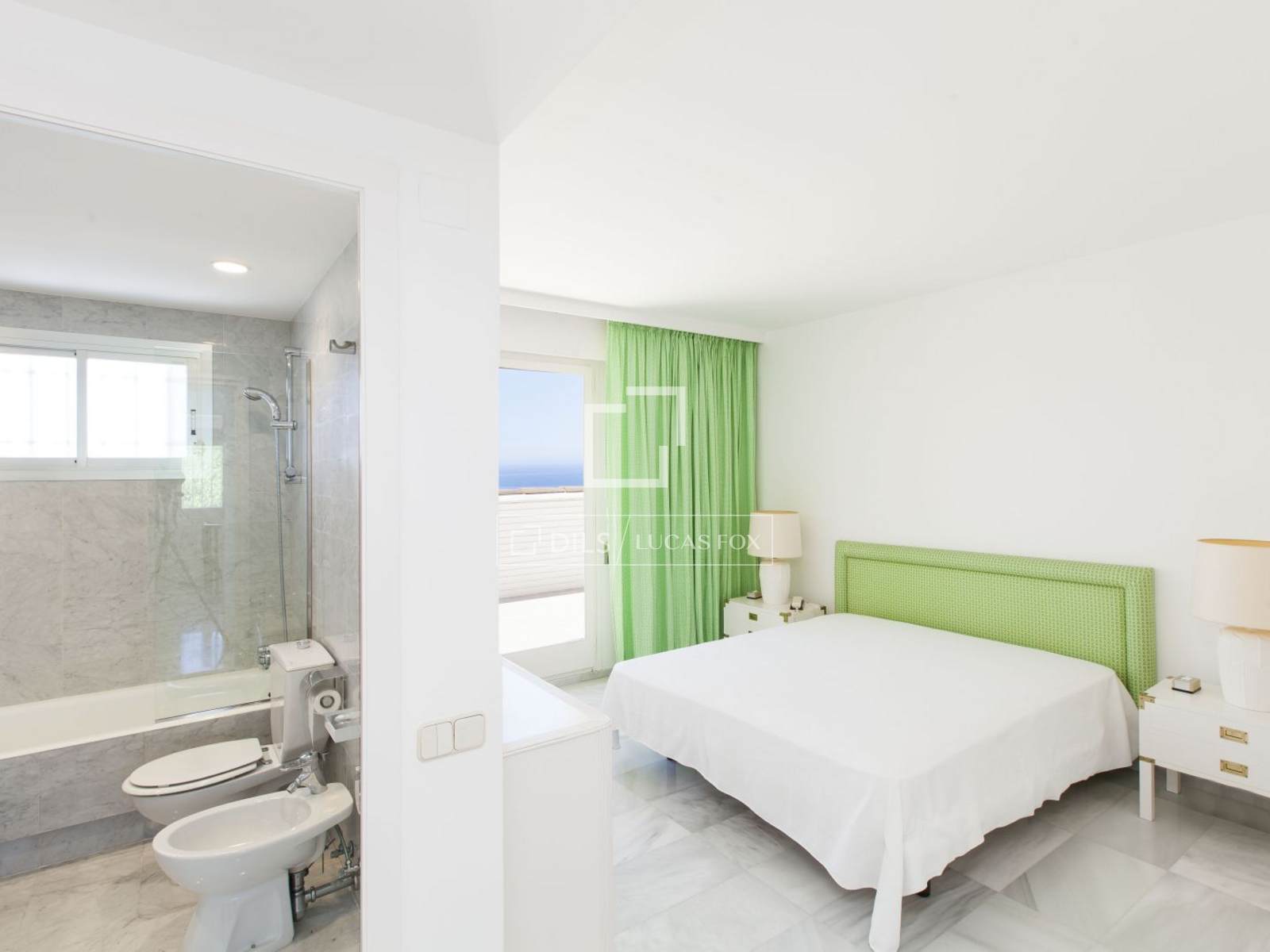 Villa a Castelldefels, Barcelona, Spagna 6 camere da letto, 770 mq. N° 150412
