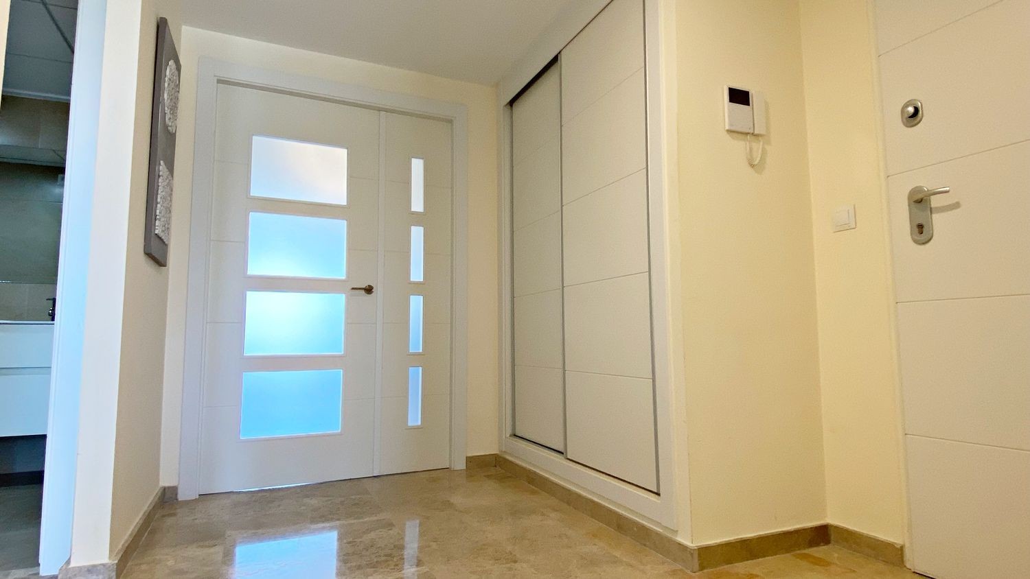 Apartamento en Alicante, España 2 dormitorios, 117 m2 No. 138336