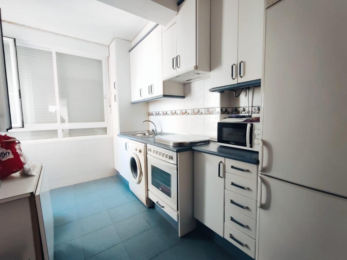 Квартира в Санта-Пола, Аликанте, Испания 2 спальни, 80м2 №183857