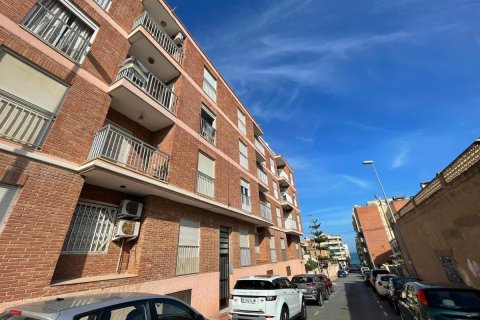 Apartament w Guardamar del Segura, Alicante, Hiszpania 3 sypialnie, 97 mkw. nr 183858