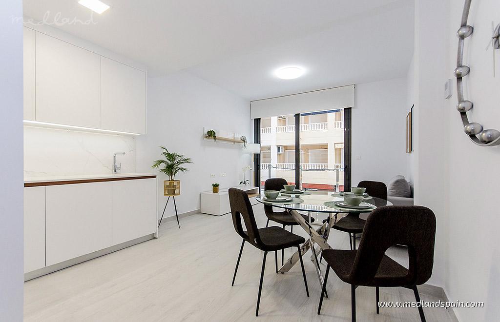 Apartament w Torrevieja, Alicante, Hiszpania 3 sypialnie, 100.9 mkw. nr 141346