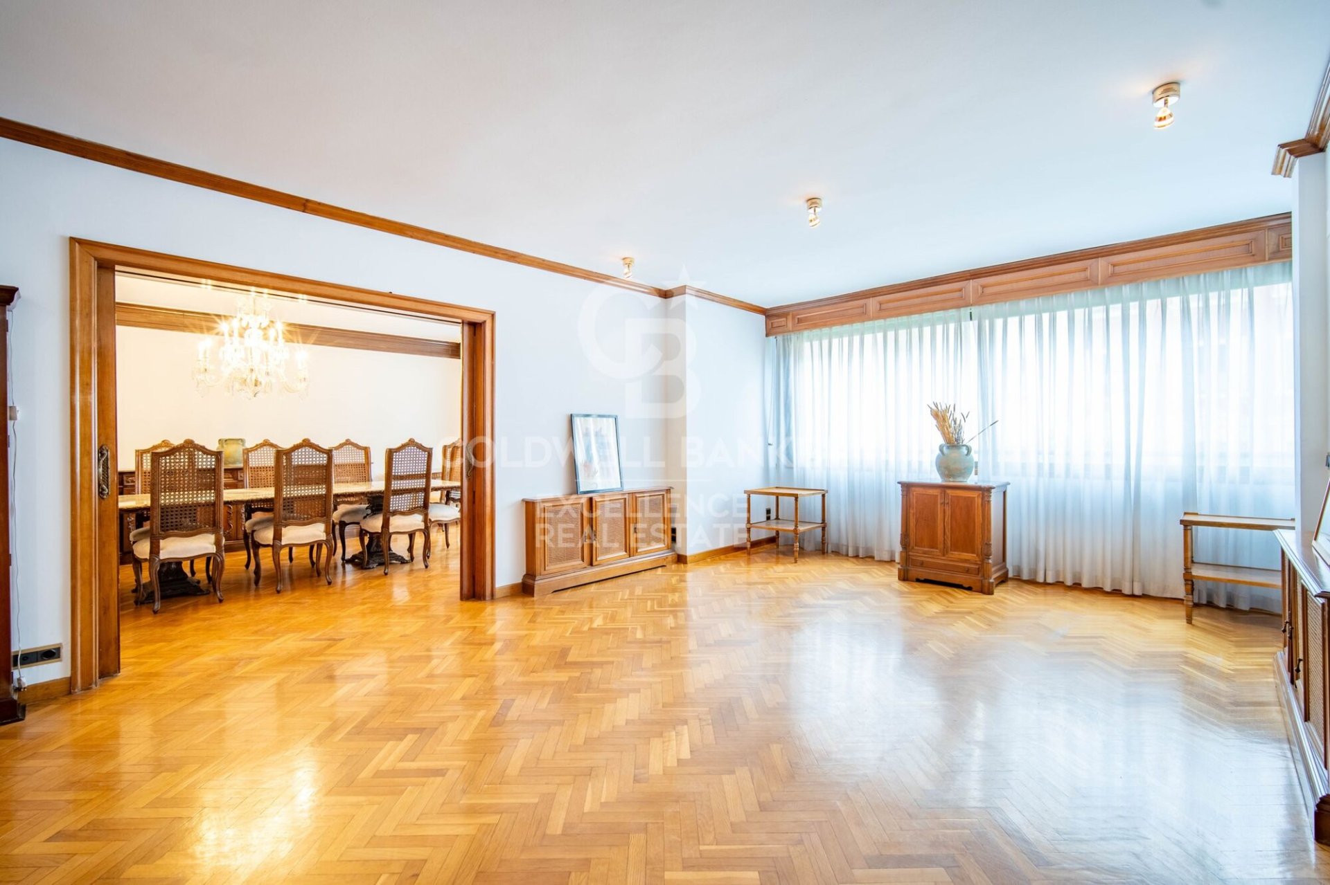 Apartament w Valencia, Hiszpania 5 sypialni, 384 mkw. nr 157525