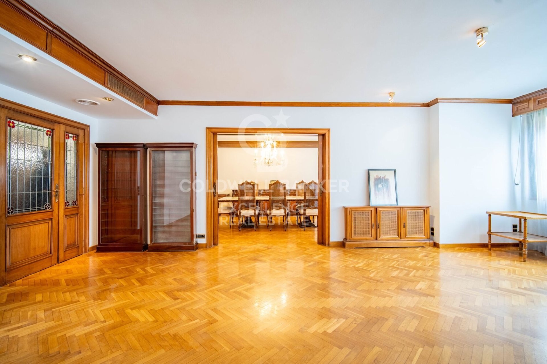Apartament w Valencia, Hiszpania 5 sypialni, 384 mkw. nr 157525