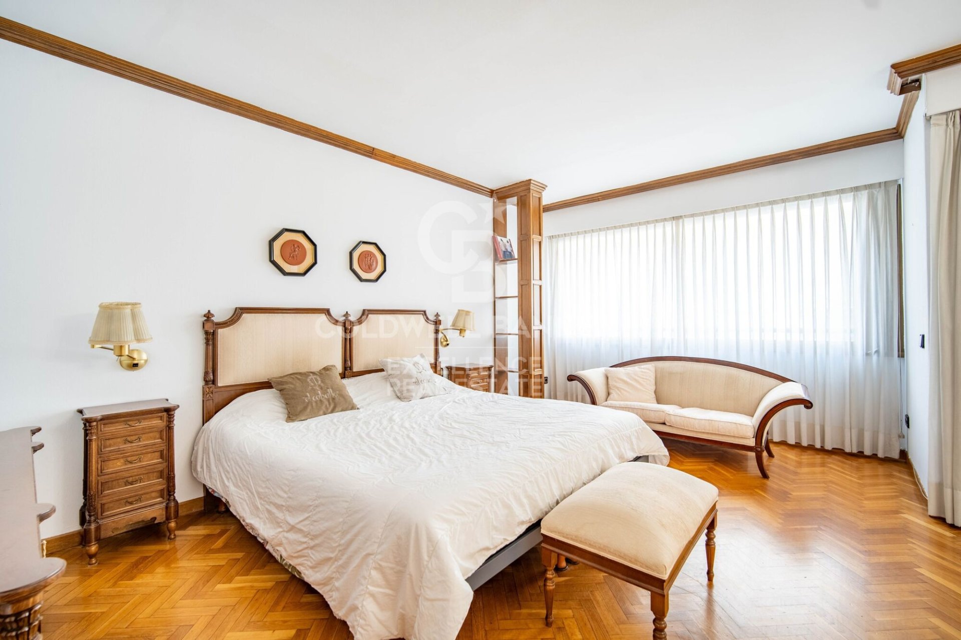 Apartament w Valencia, Hiszpania 5 sypialni, 384 mkw. nr 157525