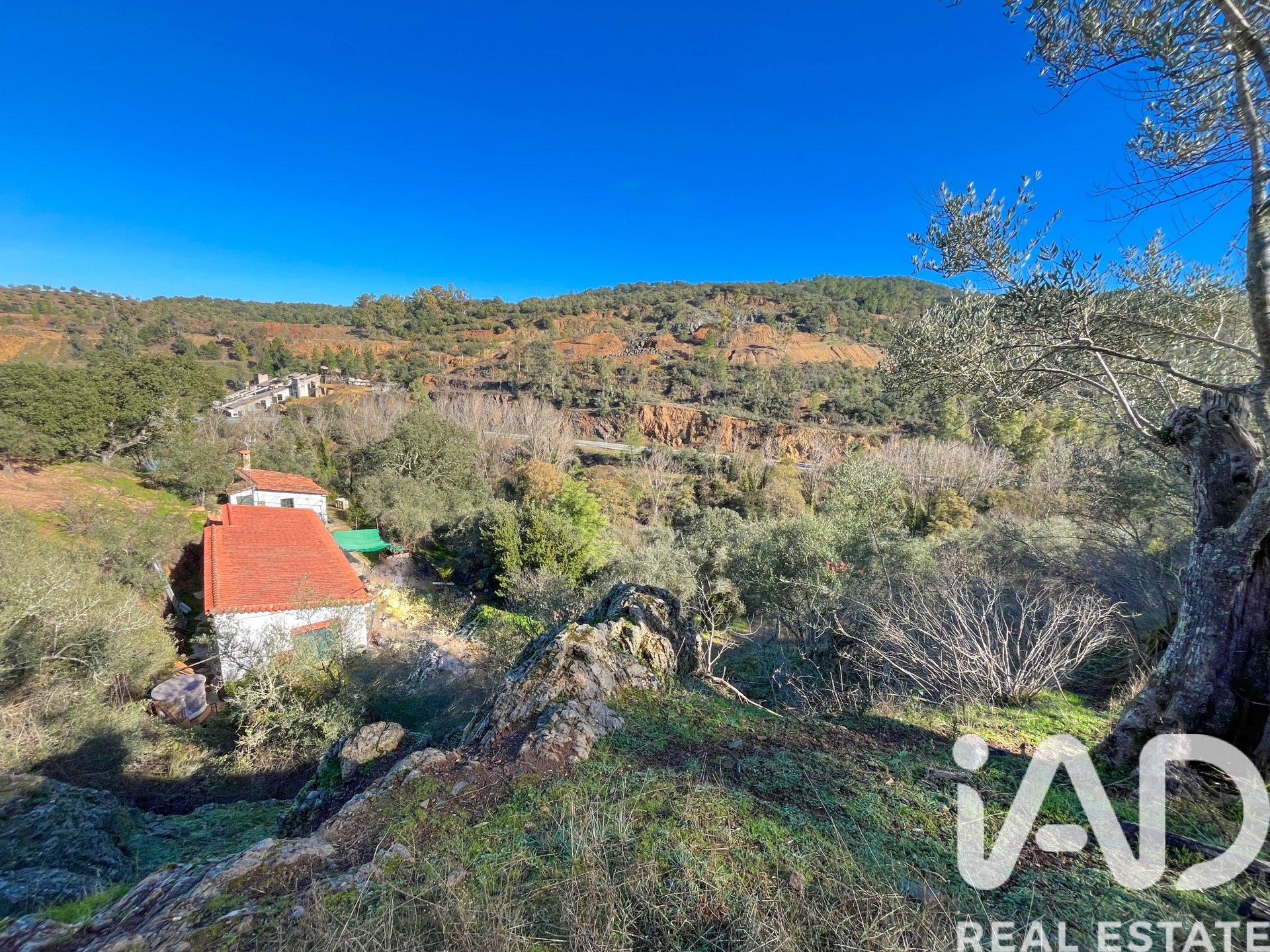 Parcela en La Nava, Huelva, España 150000 m2 No. 173023