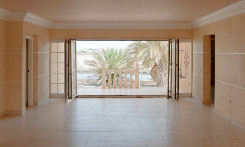 Villa in La Manga del Mar Menor, Murcia, Spain 3 bedrooms, 465 sq.m. No. 164997