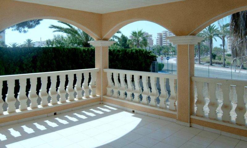 Villa in La Manga del Mar Menor, Murcia, Spain 3 bedrooms, 465 sq.m. No. 164997