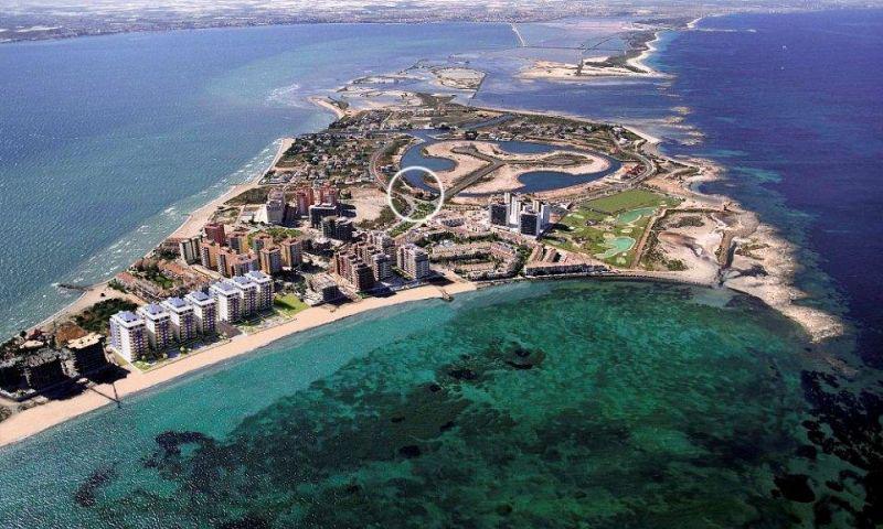 Villa in La Manga del Mar Menor, Murcia, Spain 3 bedrooms, 465 sq.m. No. 164997