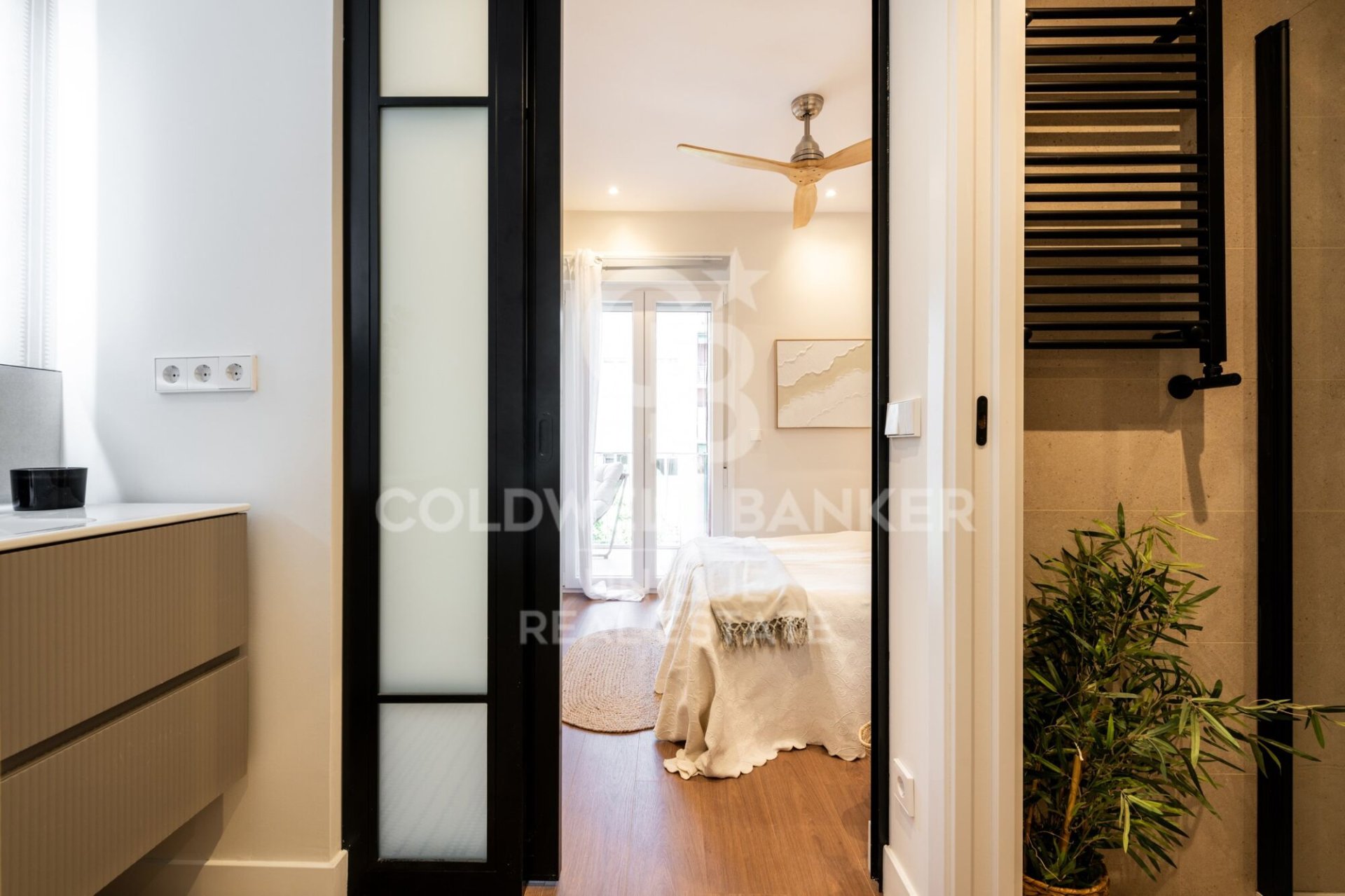 Apartment à Madrid, Espagne 3 chambres, 106 m2 No. 178449