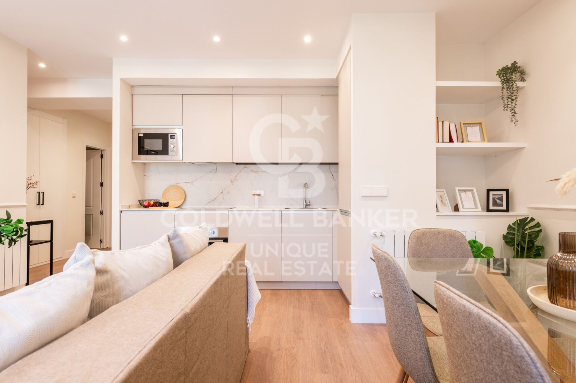 Apartment à Madrid, Espagne 3 chambres, 106 m2 No. 178449